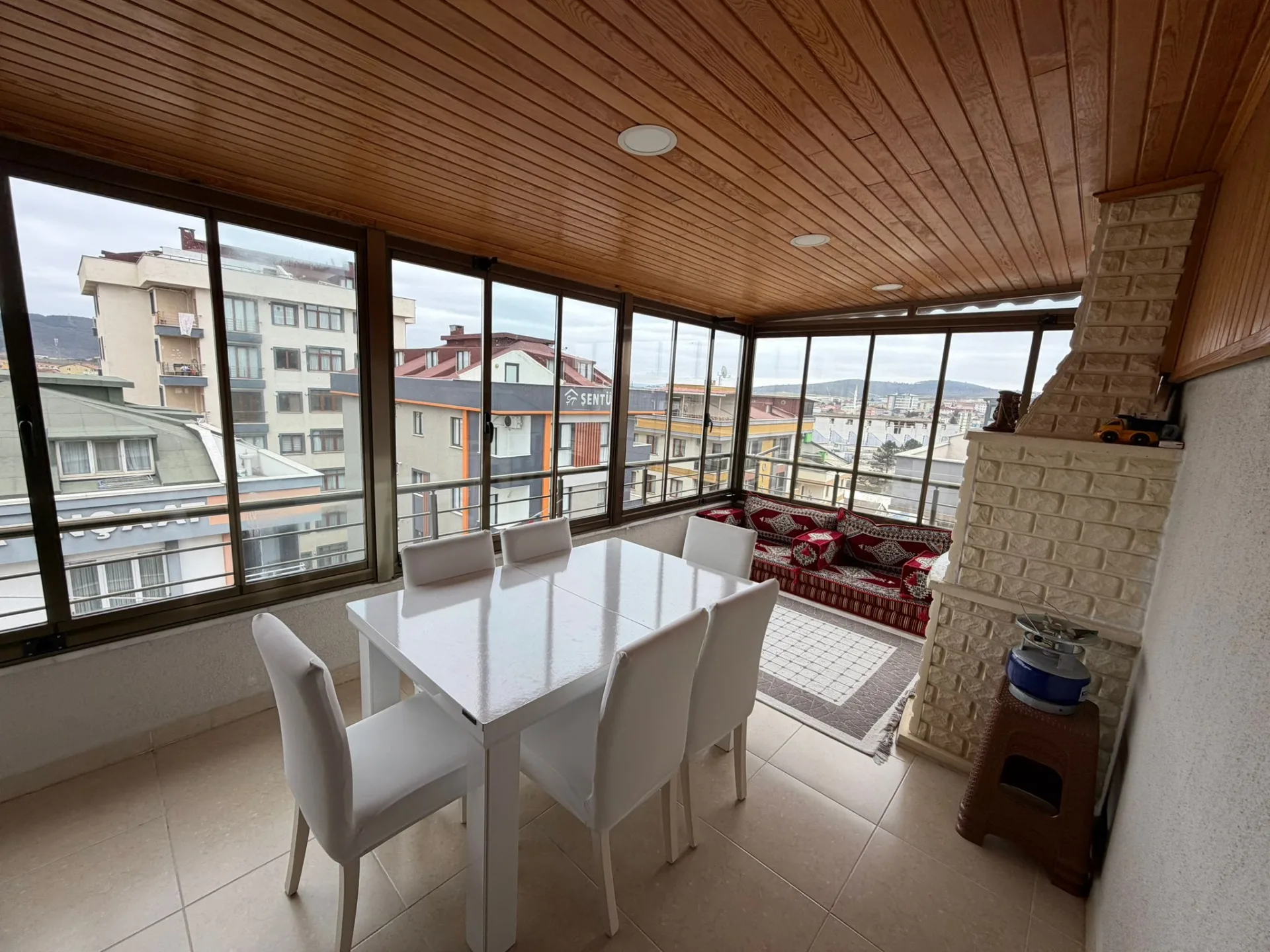 SULTANBEYLİ MİMAR SİNAN'DA 5+2 TERASLI DUBLEKS